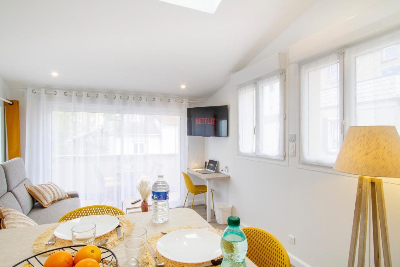 Soleil D'Ete - Netflix & Wifi - Balcon - Climatisation - Parking Gratuit - Check-In 24H24 - Emplacement Velos - Goodmarning Châlons-en-Champagne Exteriér fotografie